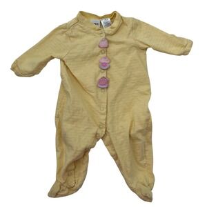 Vintage Circo Baby 6M Footed Sleeper Pajamas Yellow Pink Cupcake Dessert Button